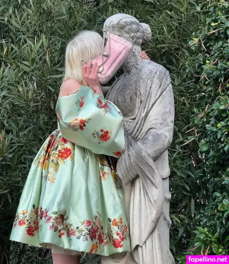 Lara Cosima OnlyFans Thumbnail #wAYZhIh5zN