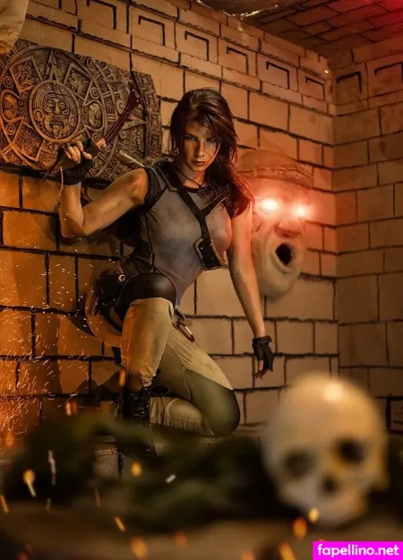 Lara Croft Cosplay OnlyFans Thumbnail #b2AuIoVlu0