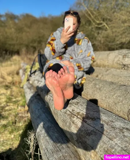 Lara Davis OnlyFans Thumbnail #A9Qb0Owu0c