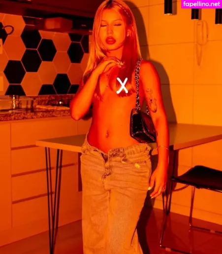 Lara De Peixes OnlyFans Thumbnail #ABw91MHHi6