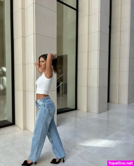 Lara Emilia OnlyFans Thumbnail #6Y4bO0MI0N