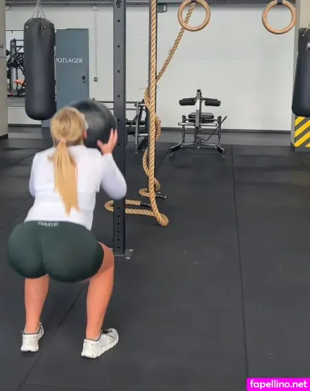 Lara Esser OnlyFans Thumbnail #traZhkOZv4