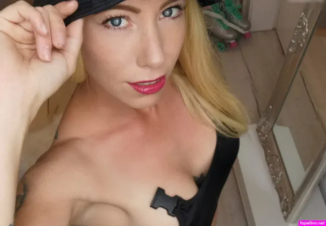Lara Foxx OnlyFans Thumbnail #ANP2JABhh7