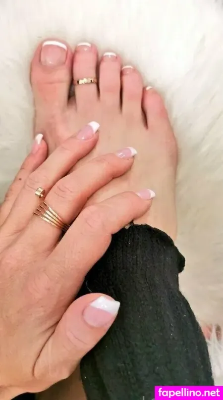 Lara Foxx OnlyFans Thumbnail #RiHTJAY5Ll