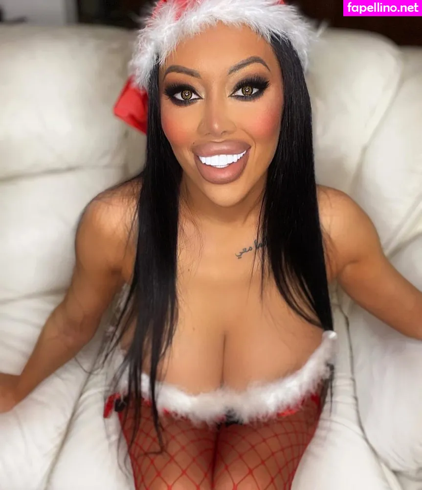 Larafrost777, juleeya69, larafrost77, officiallarafrost Nude Leaked OnlyFans Photo #KIjapdk1sl