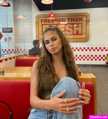 Lara Giorr OnlyFans Thumbnail #8G79IxKV6i