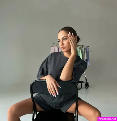 Lara Giorr OnlyFans Thumbnail #tWIuQMmS6o