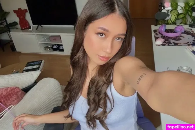 Lara Held OnlyFans Thumbnail #VXFbXIz4lg