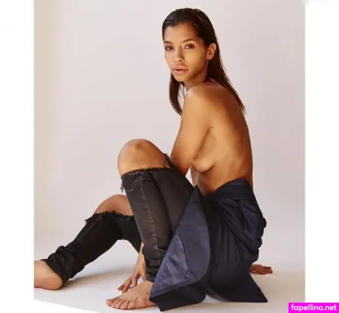 Lara Helmer OnlyFans Thumbnail #8B11TKhPEa