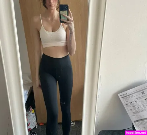 Lara Hopkins OnlyFans Thumbnail #6X6vMYugXY