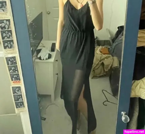 Lara Hopkins OnlyFans Thumbnail #BTGLMI7fke