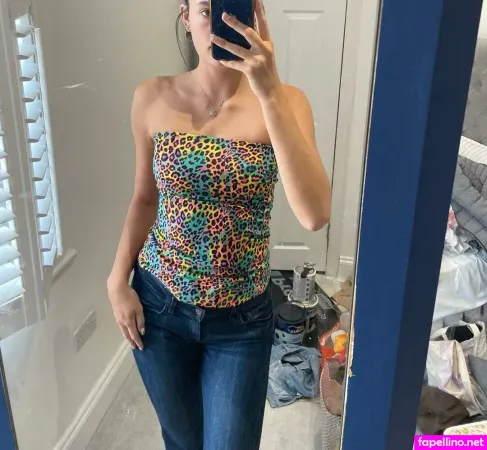 Lara Hopkins OnlyFans Thumbnail #MzYpxkhsk0