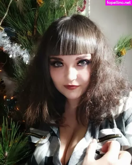 Lara Horn OnlyFans Thumbnail #TiYjxWprMF