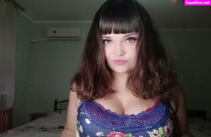 Lara Horn OnlyFans Thumbnail #sEE9BEhsdG