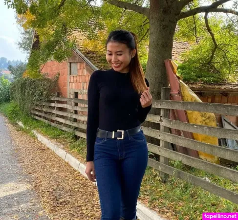 Lara Jean Westin OnlyFans Thumbnail #KTkTzd6DMW