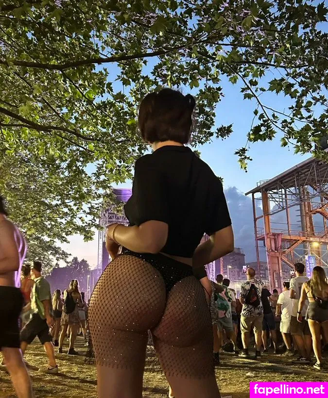 larajuic3, larajuice Nude Leaked OnlyFans Photo #4Ik9bGsFPU