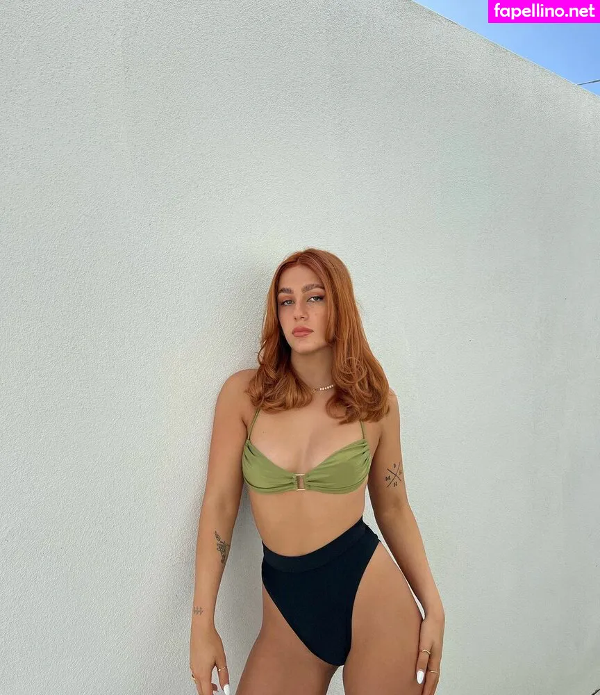 laraledwidge Nude Leaked OnlyFans Photo #5BS4fBUrCv