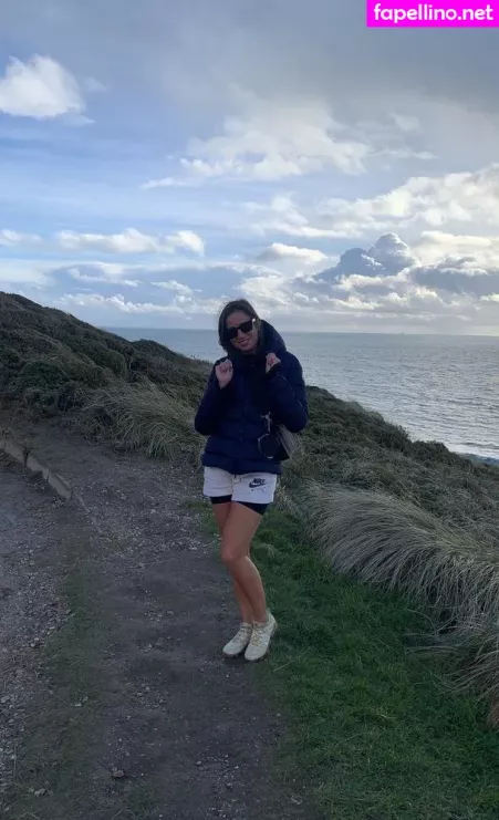 Lara Lee OnlyFans Thumbnail #NViE5nXikG