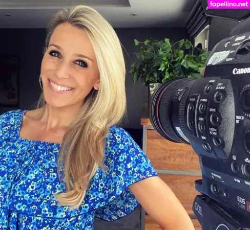 Lara Lewington OnlyFans Thumbnail #C0AMSDcRLQ