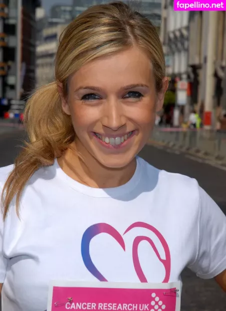 Lara Lewington OnlyFans Thumbnail #MImnajnDp9
