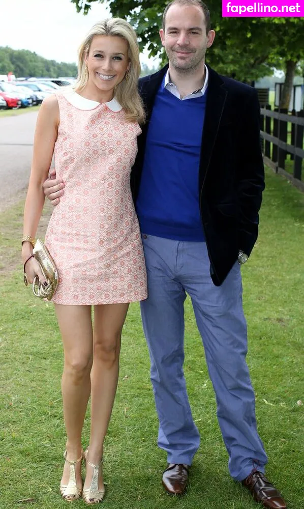 laralewlew Nude Leaked OnlyFans Photo #V75icv1ZgP