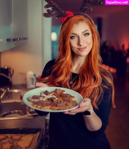 Lara Loft OnlyFans Thumbnail #MgonZQmrWu