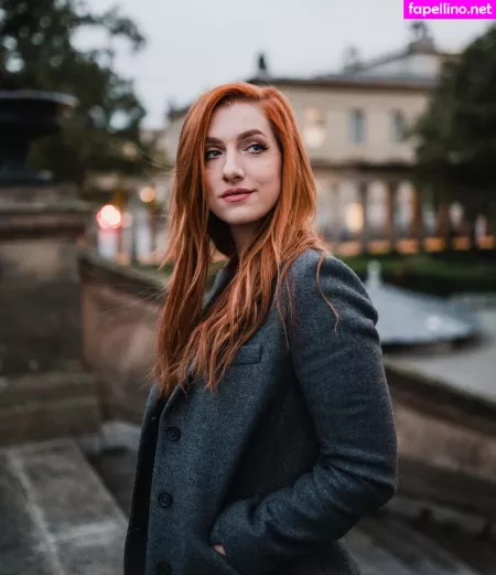 Lara Loft OnlyFans Thumbnail #YJbw2S8QWM