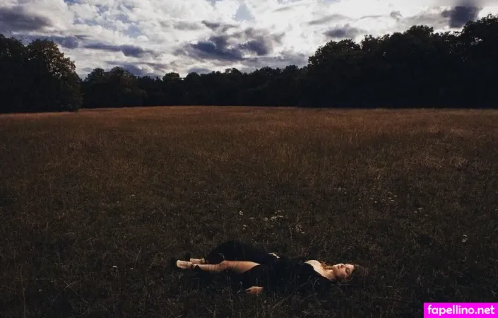 Lara Mandoki OnlyFans Thumbnail #E7i6JLKEbq