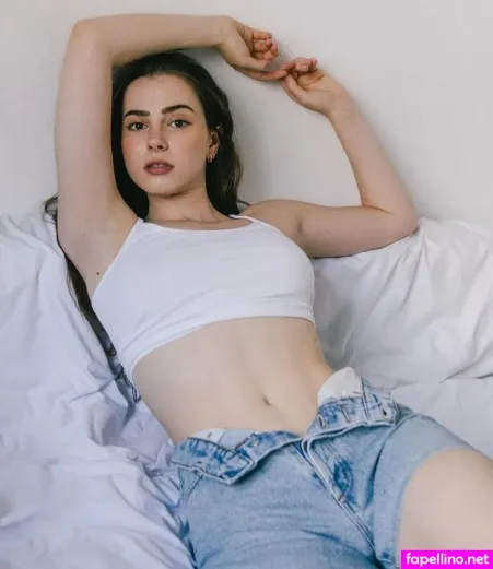 Lara Marie Kremer OnlyFans Thumbnail #n2Mlt9L7l3