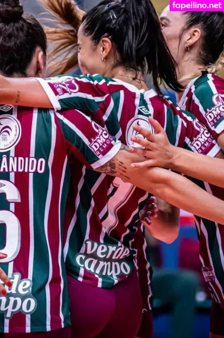 Lara Nobre OnlyFans Thumbnail #CHZ3rtPbzl