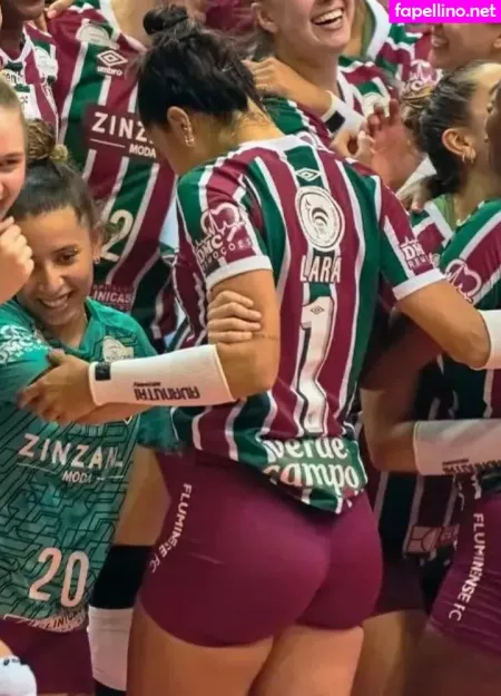 Lara Nobre OnlyFans Thumbnail #Wn9A1xH94N