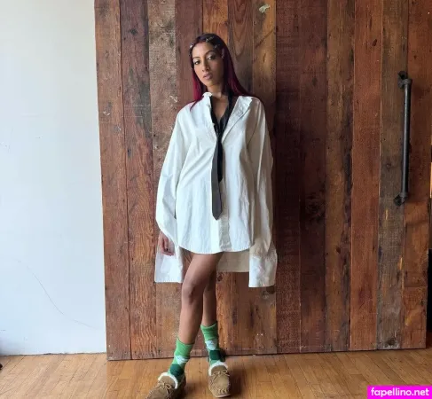 Lara Raj OnlyFans Thumbnail #33P5ayNXGO