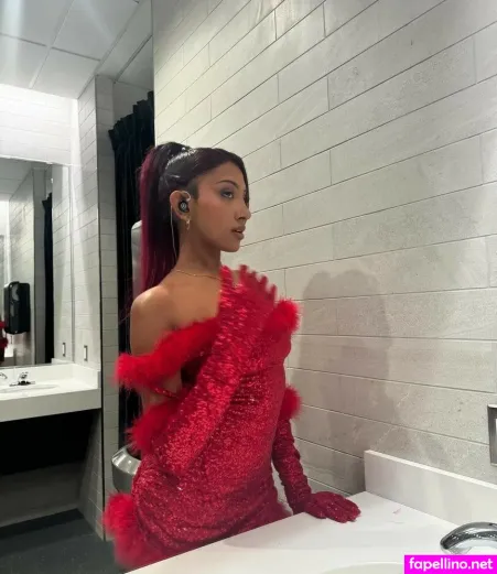 Lara Raj OnlyFans Thumbnail #hc4o3mODvL