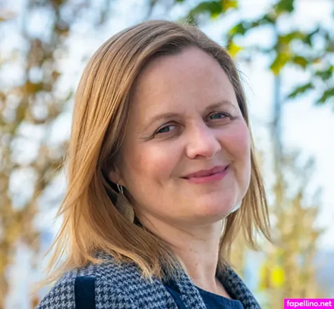 Lara Rose 4 OnlyFans Thumbnail #R0UbLBftwj