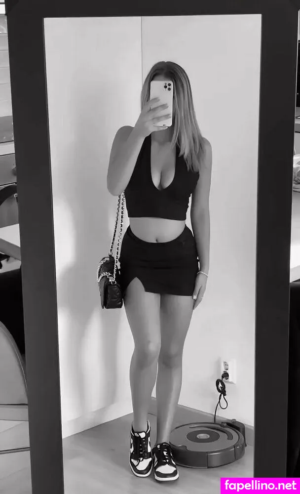 _.lara.sofia Nude Leaked OnlyFans Photo #lGRBkAHsZF