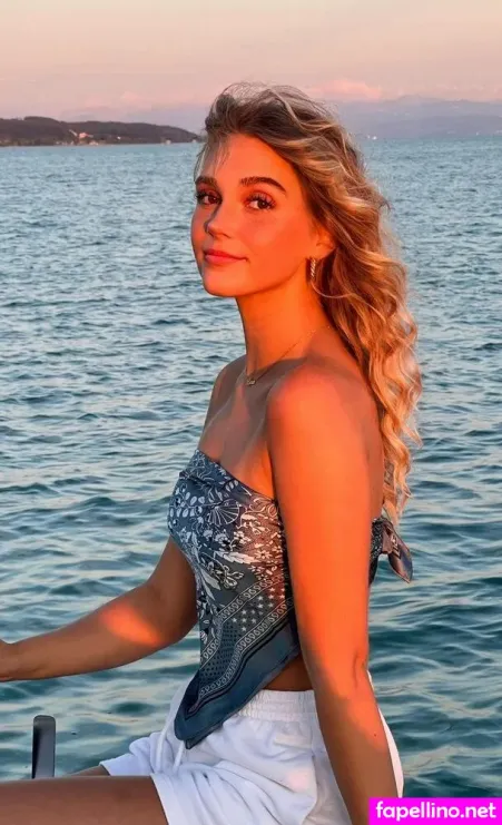 Lara Spengler OnlyFans Thumbnail #NtVjviX08T