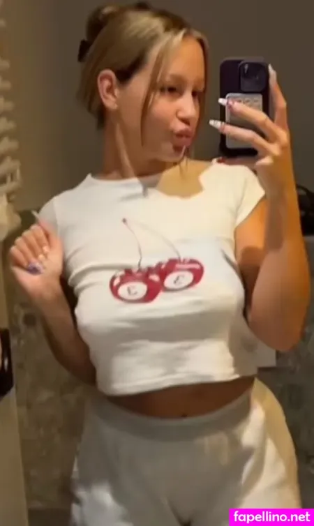 Lara Tepper 1 OnlyFans Thumbnail #2jIeMvhRTp