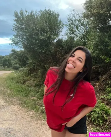 Laraafox OnlyFans Thumbnail #81zEWby95O