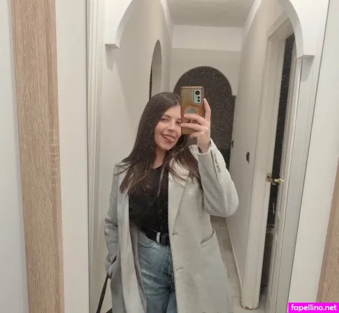 Laraafox OnlyFans Thumbnail #X3BkZsNEnv