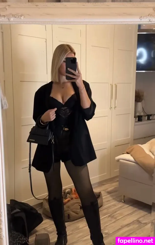 larabeu Nude Leaked OnlyFans Photo #9HTxsGIWU5