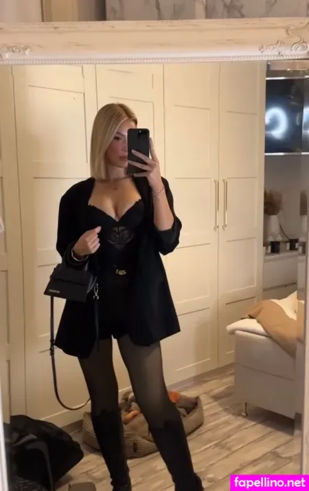 Larabeu OnlyFans Thumbnail #NluYSp7yJq