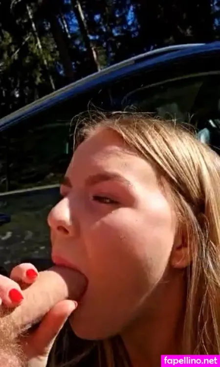 Larablond OnlyFans Thumbnail #JSP4LzhVaz