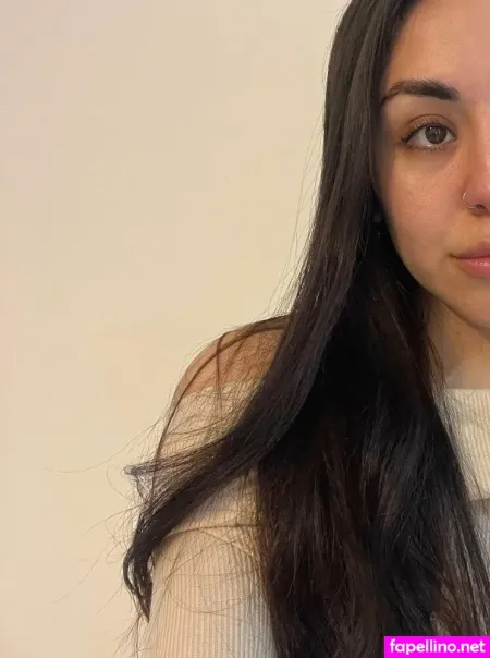 Laragoddes Main Profile Photo