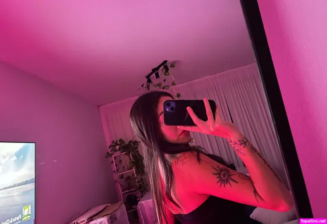 Laragoddes OnlyFans Thumbnail #X6jxDh6OdK