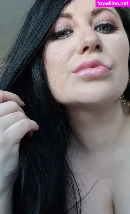 Larajadedeene OnlyFans Thumbnail #S45znXfoIM