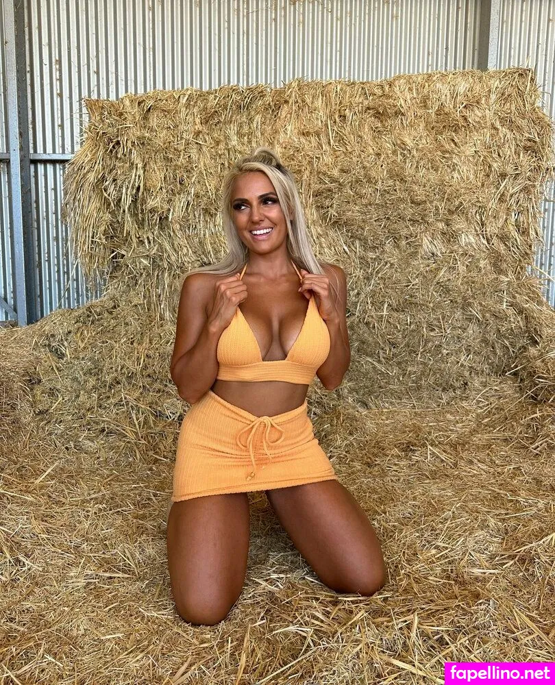 laragya, laralive2lift__, larasamantha, laraskye Nude Leaked OnlyFans Photo #6PoMopW4Aw