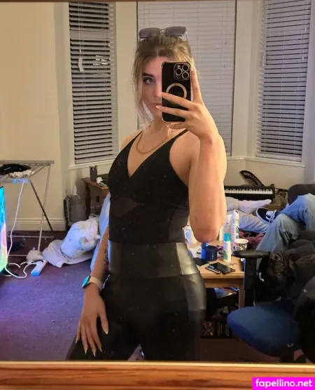 Laramcx 1 OnlyFans Thumbnail #WTlzgDFCJI