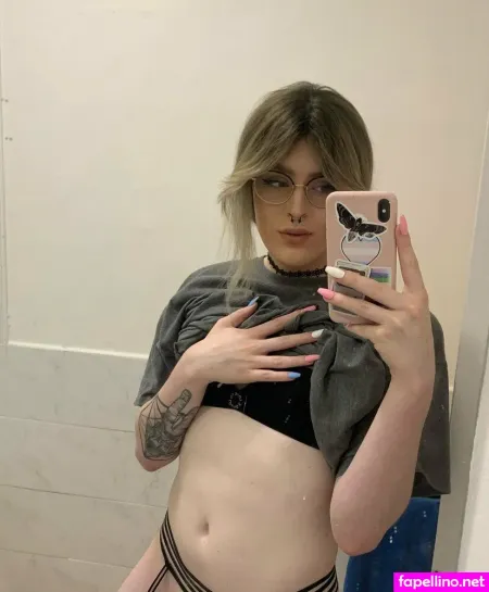 Laramcx 1 OnlyFans Thumbnail #z5iNYudv0f