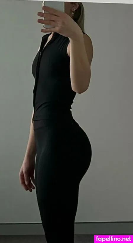 Laranovaa OnlyFans Thumbnail #VFtQ8VZlwF