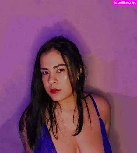Laraoliveiraof OnlyFans Thumbnail #QSmqq9dyRI